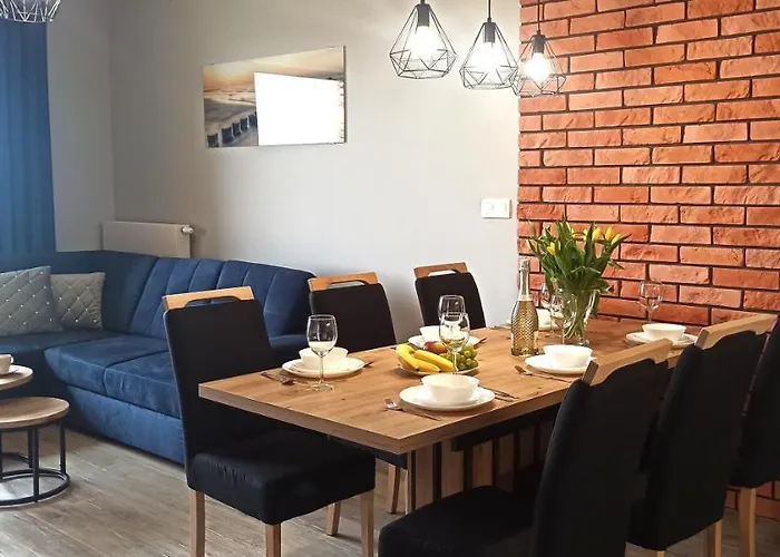 Z Basenem I Klimatyzacja Apartamento Sarbinowo